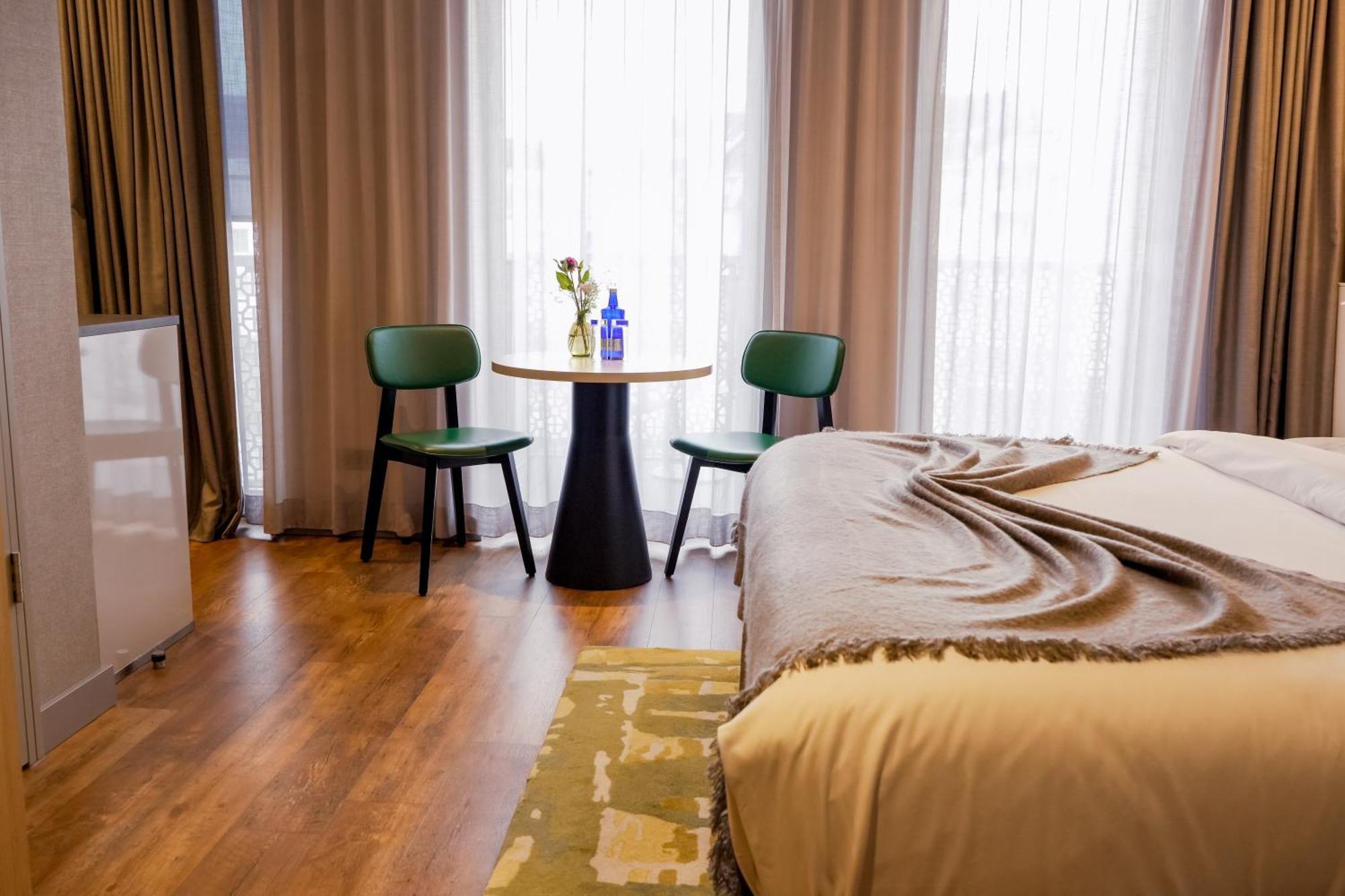 Fourty Three Luxury Serviced Aparthotel