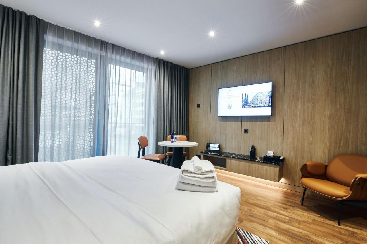 Fourty Three Luxury Serviced 5* Dusseldorf