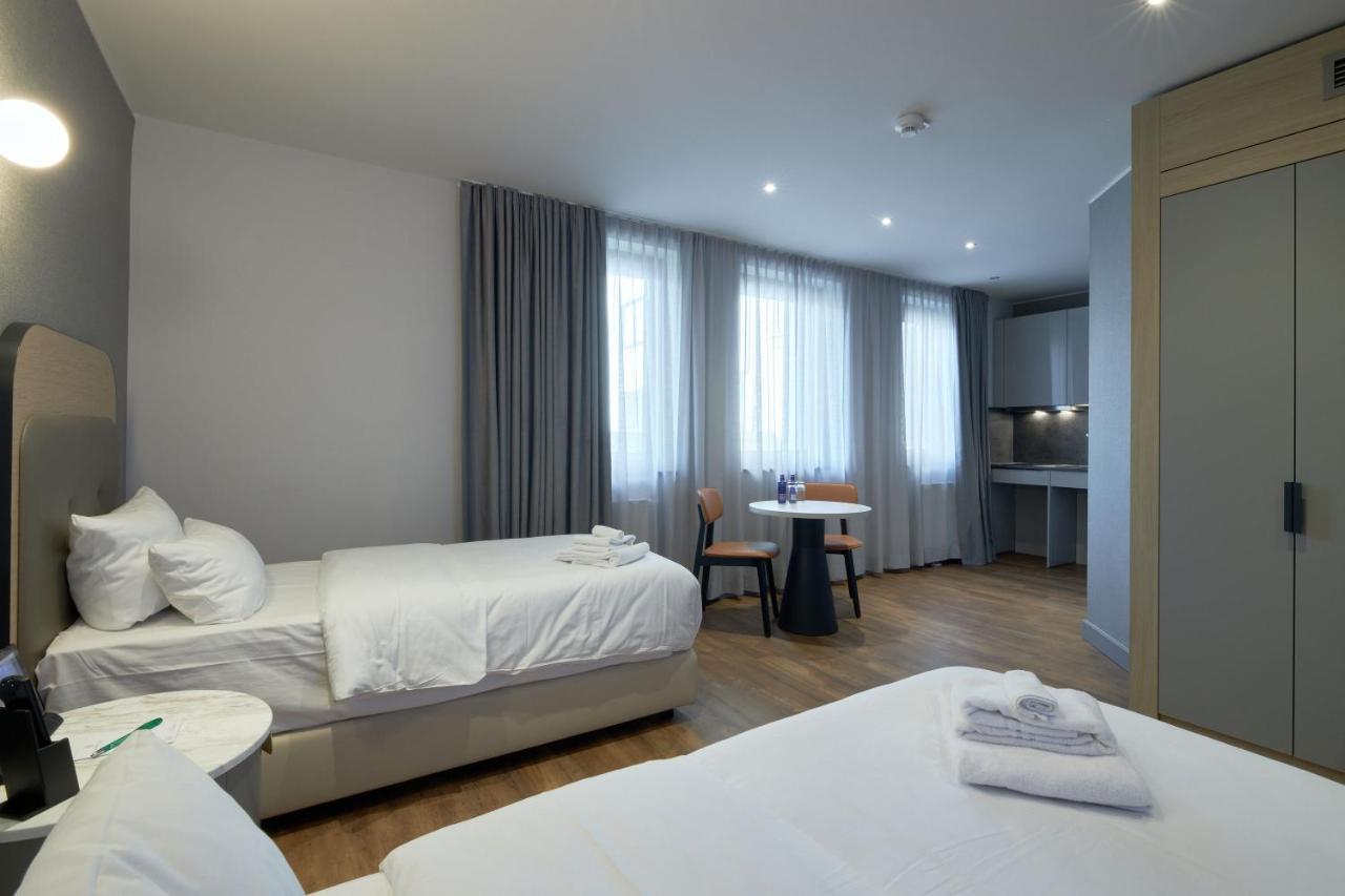 Fourty Three Luxury Serviced