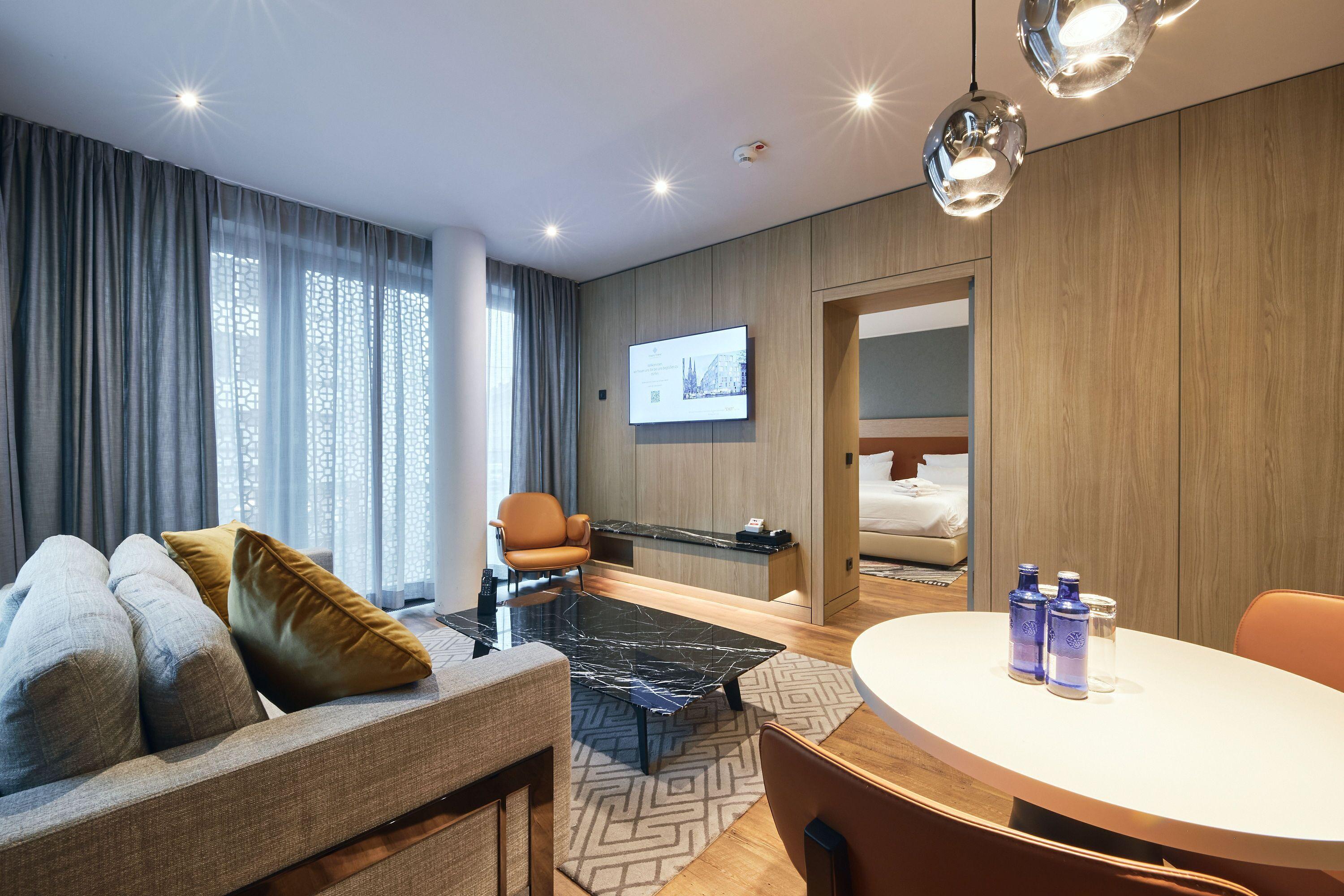 Aparthotel Fourty Three Luxury Serviced 5*